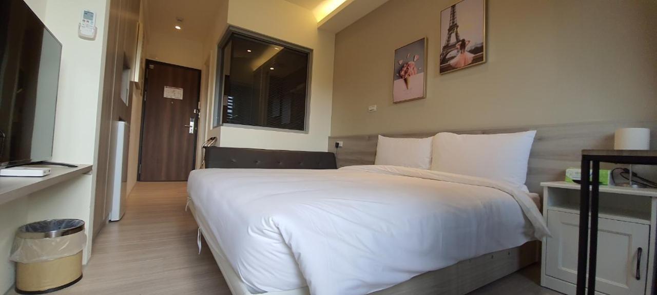 In Fengchia Hotel Taichung Exterior photo