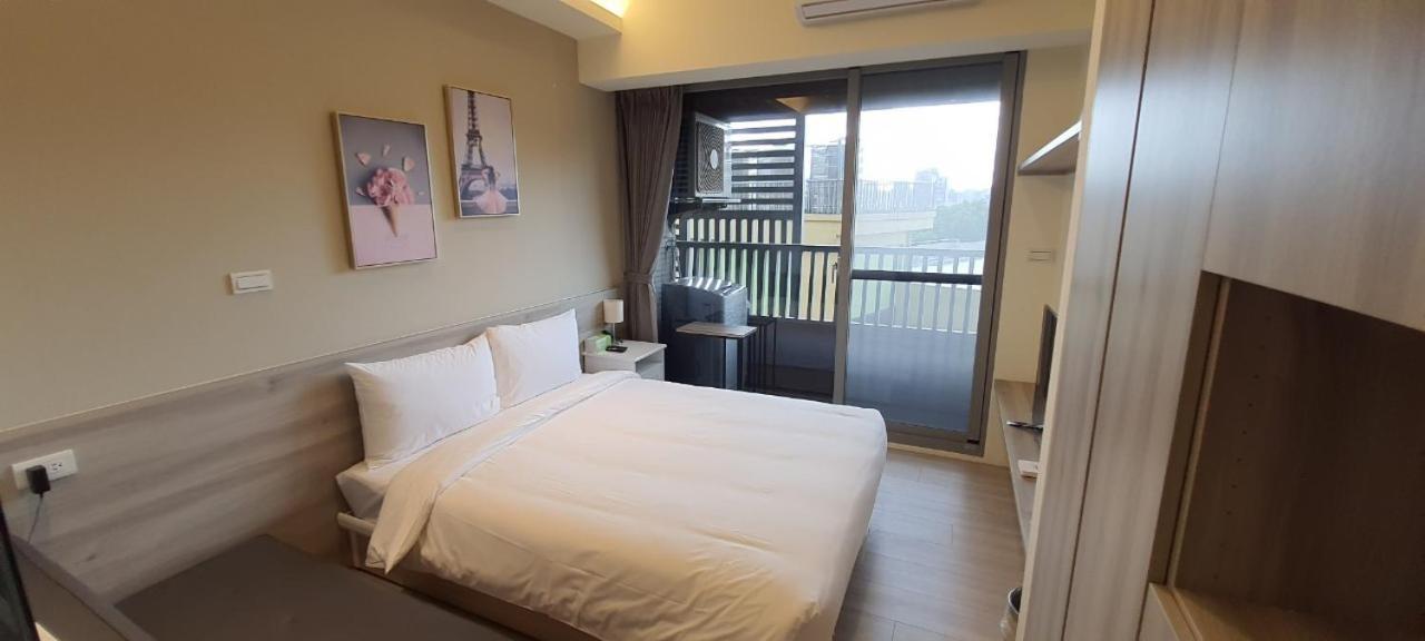 In Fengchia Hotel Taichung Exterior photo